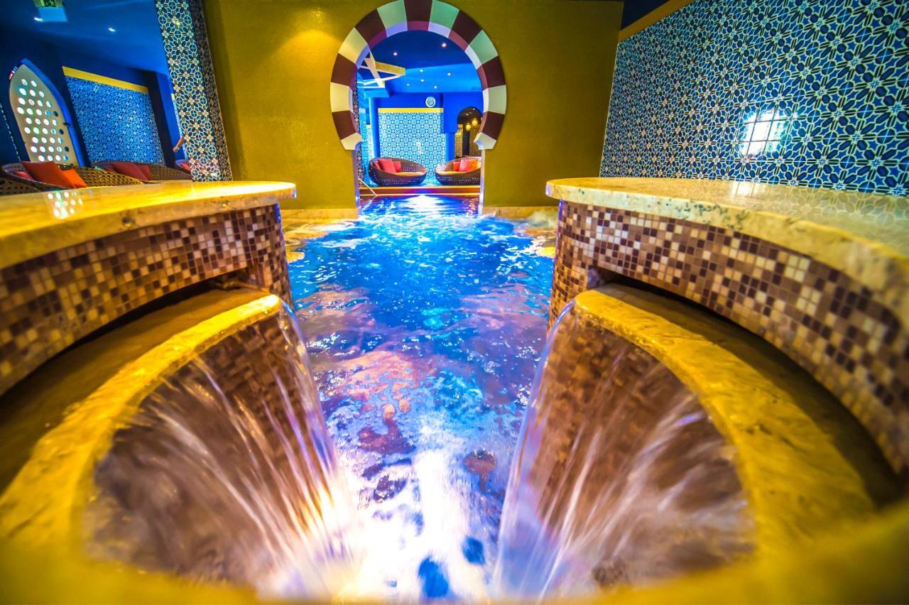 Meses Shiraz Superior-adults Only Hotel 4*