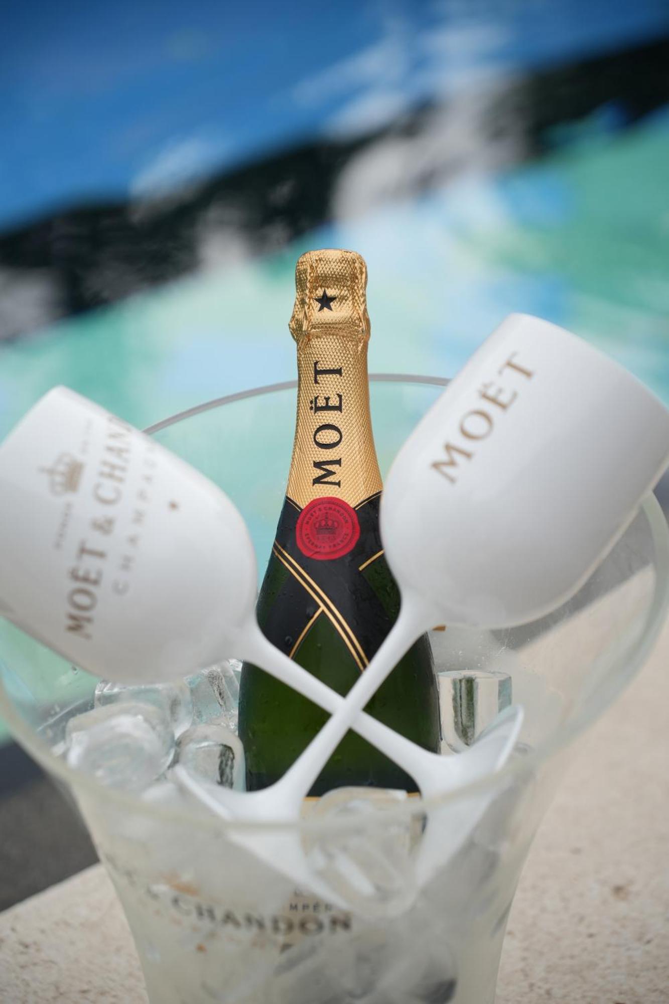 Meses Shiraz Superior-adults Only Hotel 4*